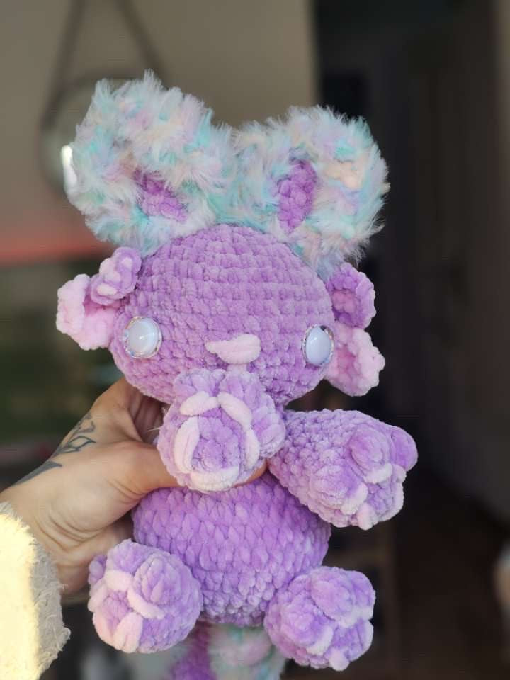 Peluche Luna - axolotl crochet